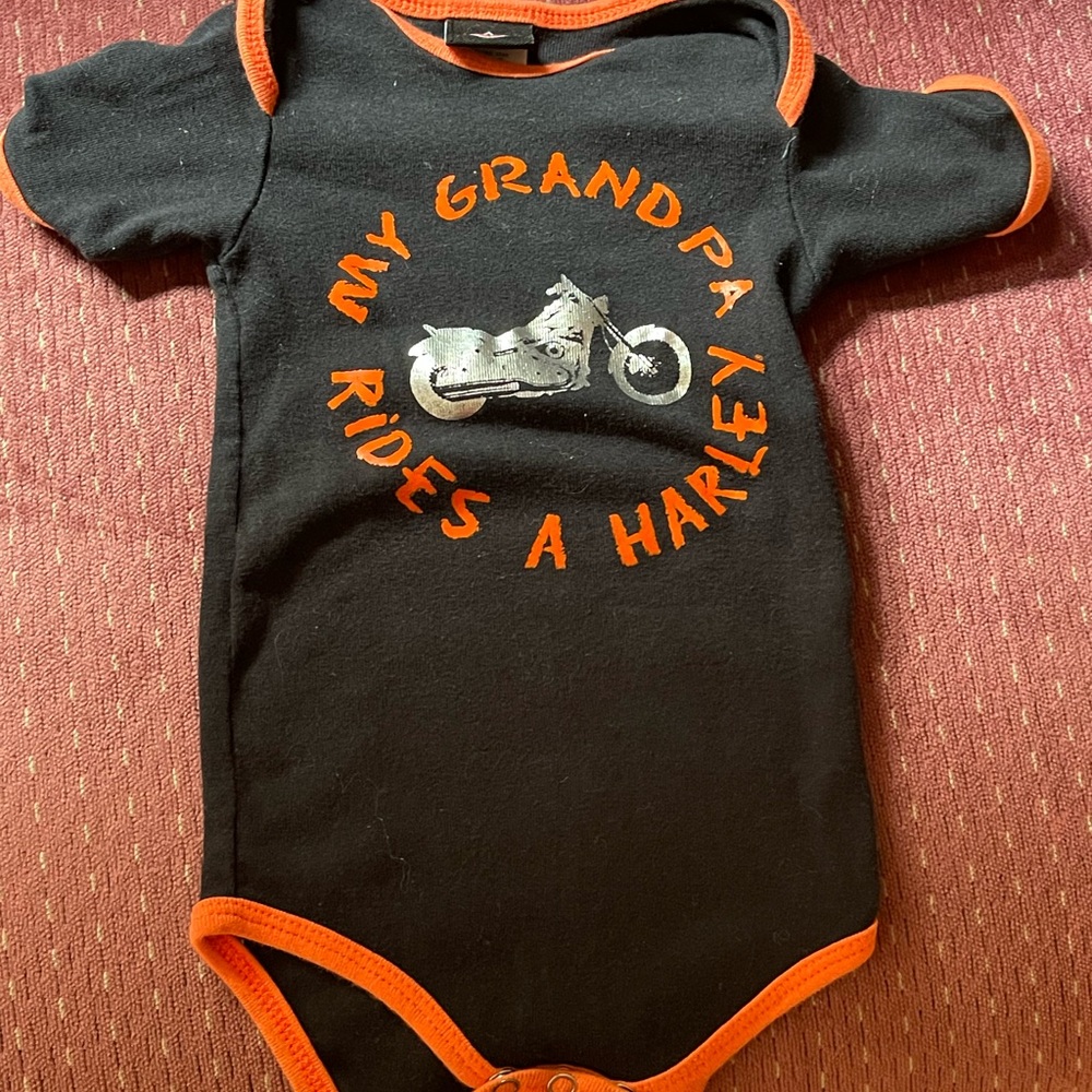 Harley Davidson onesie size 18 months but fit my 8 month old avg size. Stretchy